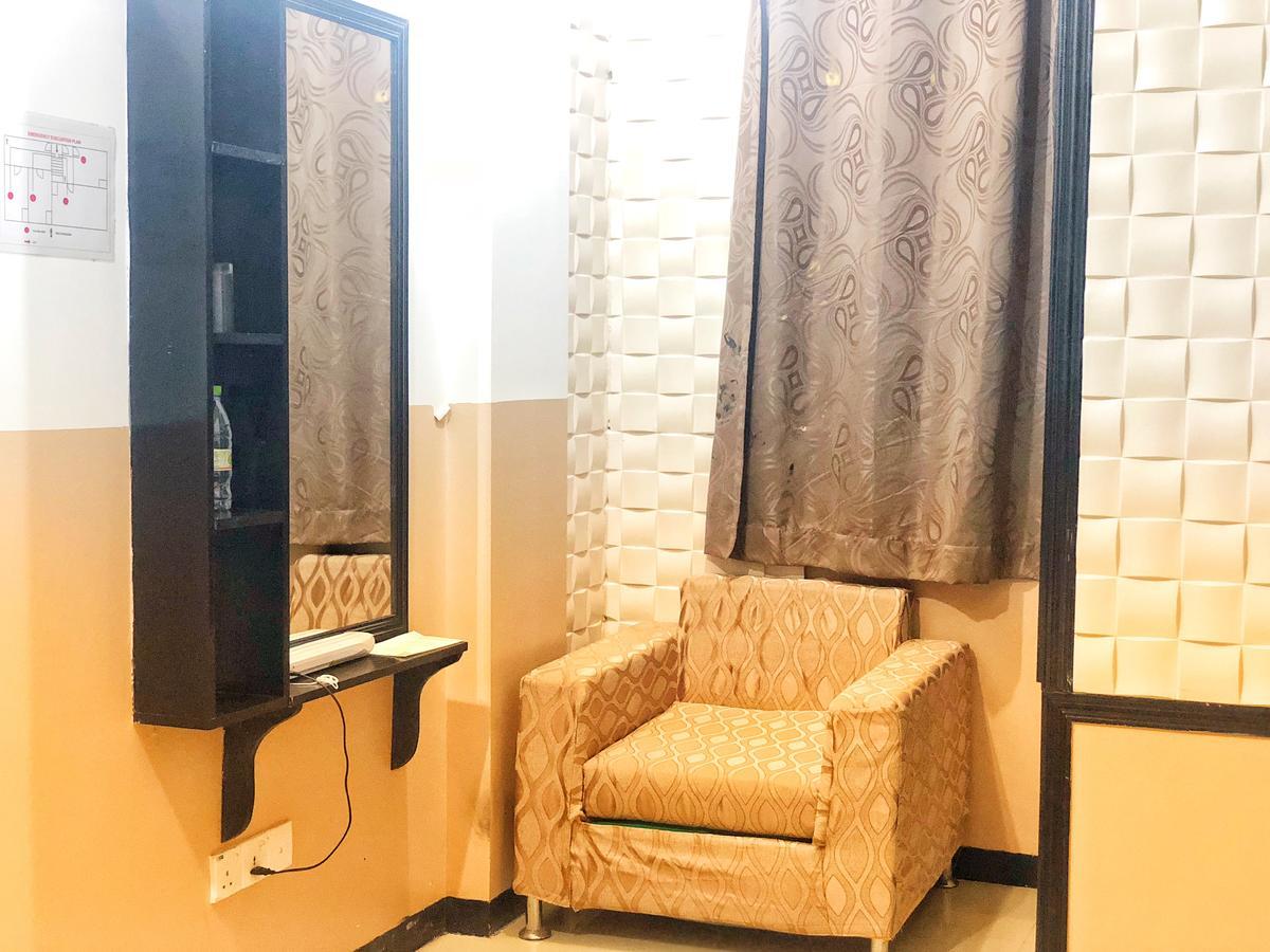 Brize Inn 胡鲁马累 外观 照片