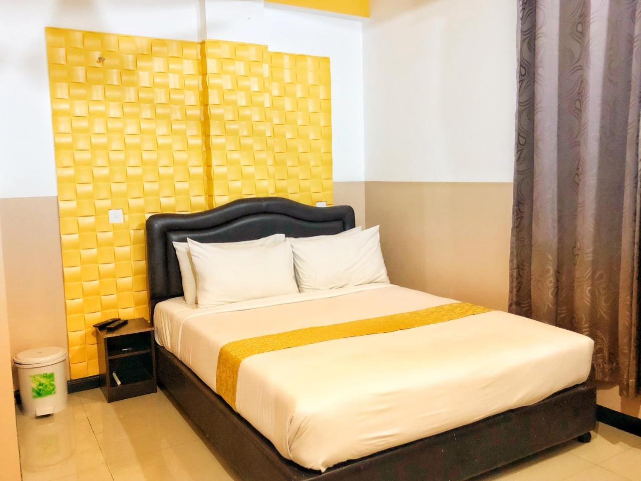 Brize Inn 胡鲁马累 外观 照片