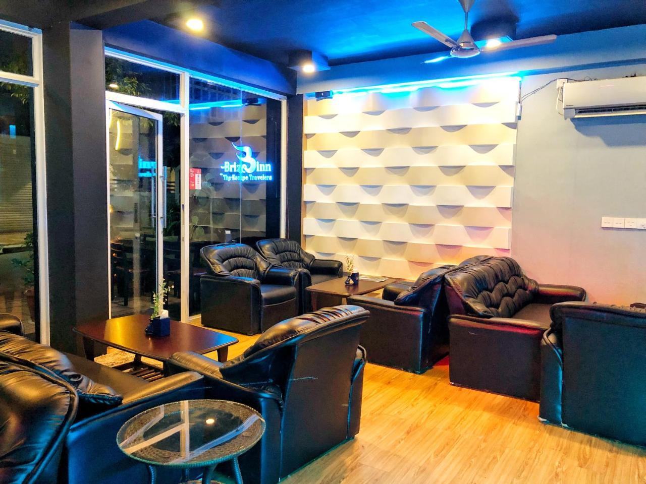 Brize Inn 胡鲁马累 外观 照片
